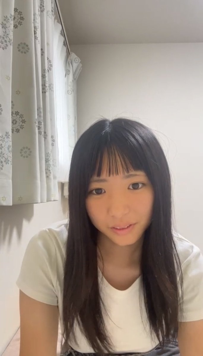 juanitocramirez's tweet photo. この子の動画         
持ってる人いませんか？                                                  

本当に欲しい！！！ https://t.co/n5zArvrOCP