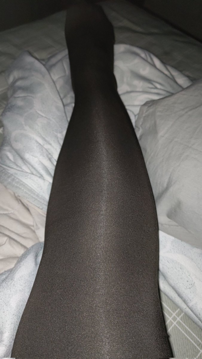 SissyAnn4846's tweet photo. #femboy #pantyhose
new pantyhose www https://t.co/2ulYdWFpUU