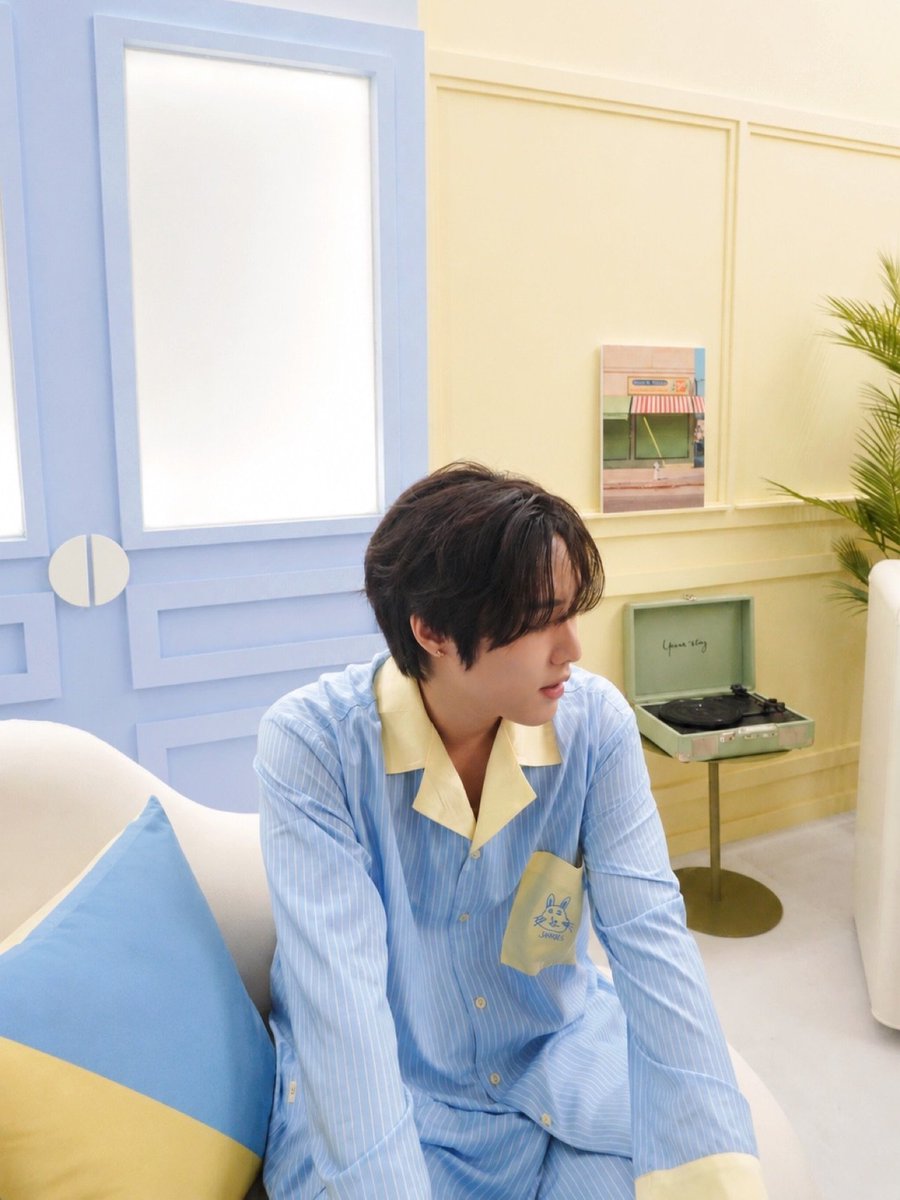 deobimom's tweet photo. more stocks are now available in the website for the JAMMIES

#JACOB #제이콥 #THEBOYZ #더보이즈 

buy them here: 
https://t.co/9sVKYFLslC https://t.co/kUSzYmjjcD