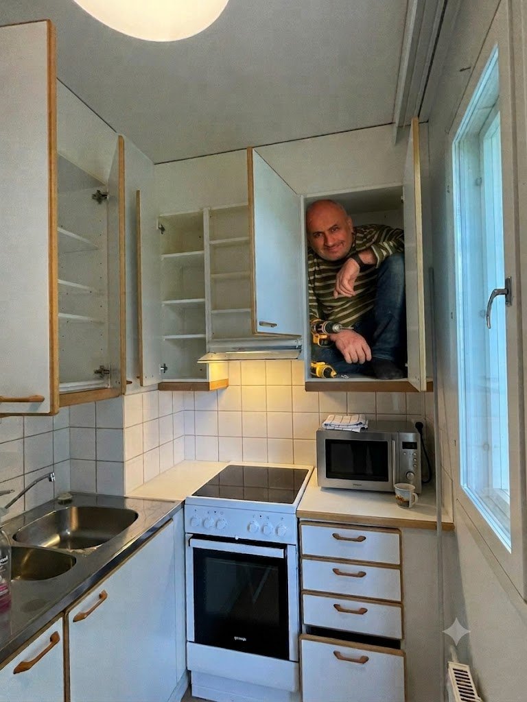 resistantglass's tweet photo. @ariarzer Прастити https://t.co/4yHfMdDrch