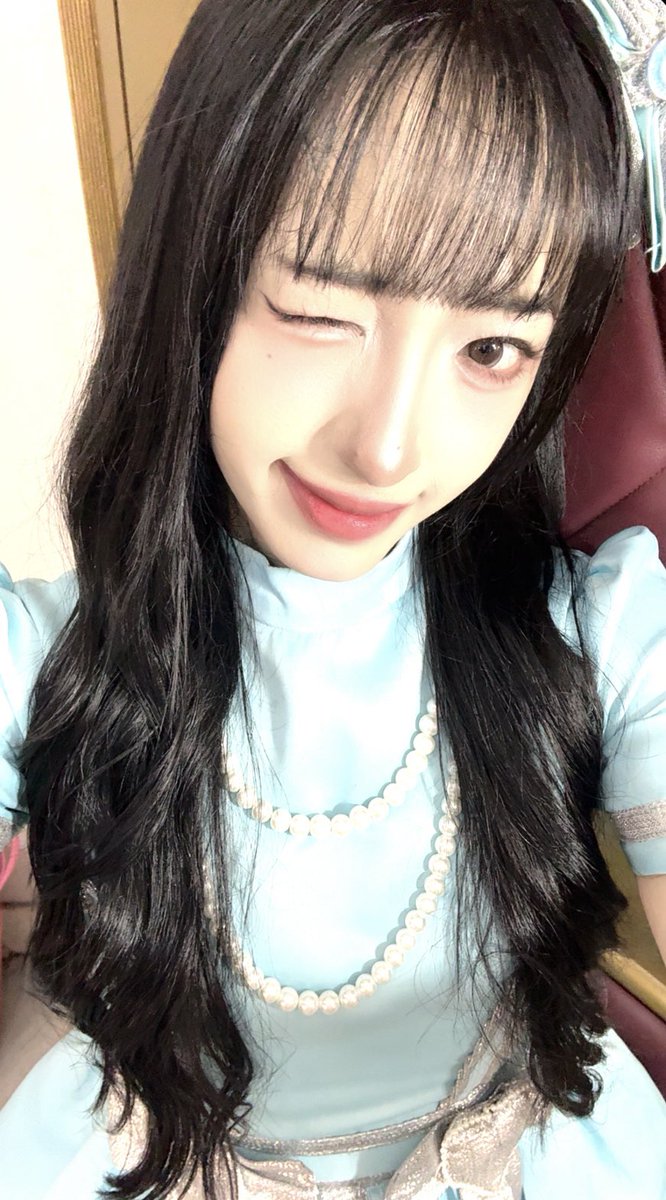 Daisy_JKT48's tweet photo. makasiii yaaa twt hari inii!!!🩵🍫🩵 https://t.co/9QLnIXw0Ix