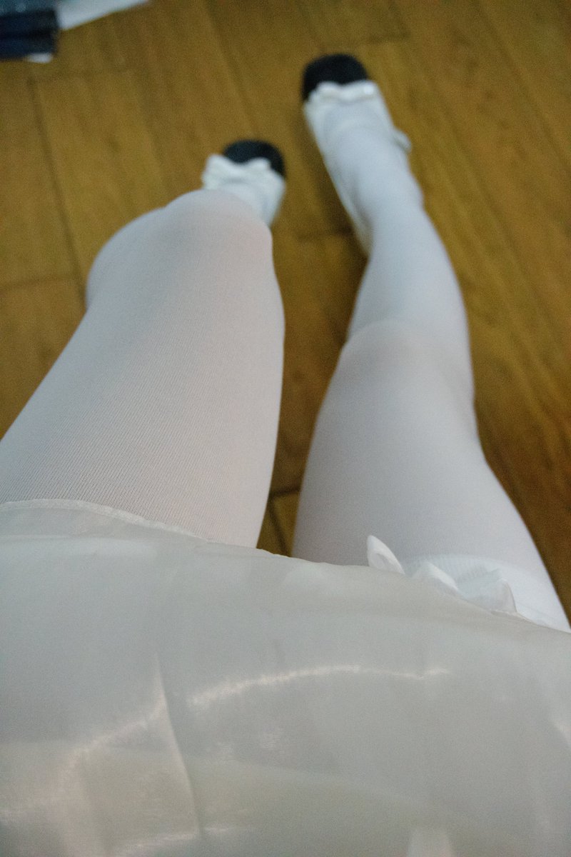lingvancy's tweet photo. 炎炎夏日，谁能拒绝一对白丝冰淇淋小蛋糕呢~
#男の娘 #男娘 #伪娘 #femboy

ps.在整活了别急别急>w< https://t.co/zN9nEC0stL