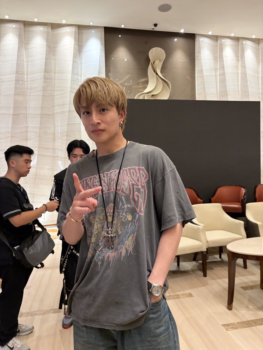 PhilippineStar's tweet photo. DJs Subtronics, Alan Shirahama, Seduza, Joe of ARMNHMR, DJ Cupcakes, and Tye Turner graced the media conference for the &amp;FRIENDS Festival at Okada Manila on Friday. | @charmiepagulong https://t.co/VuMK97iRj9