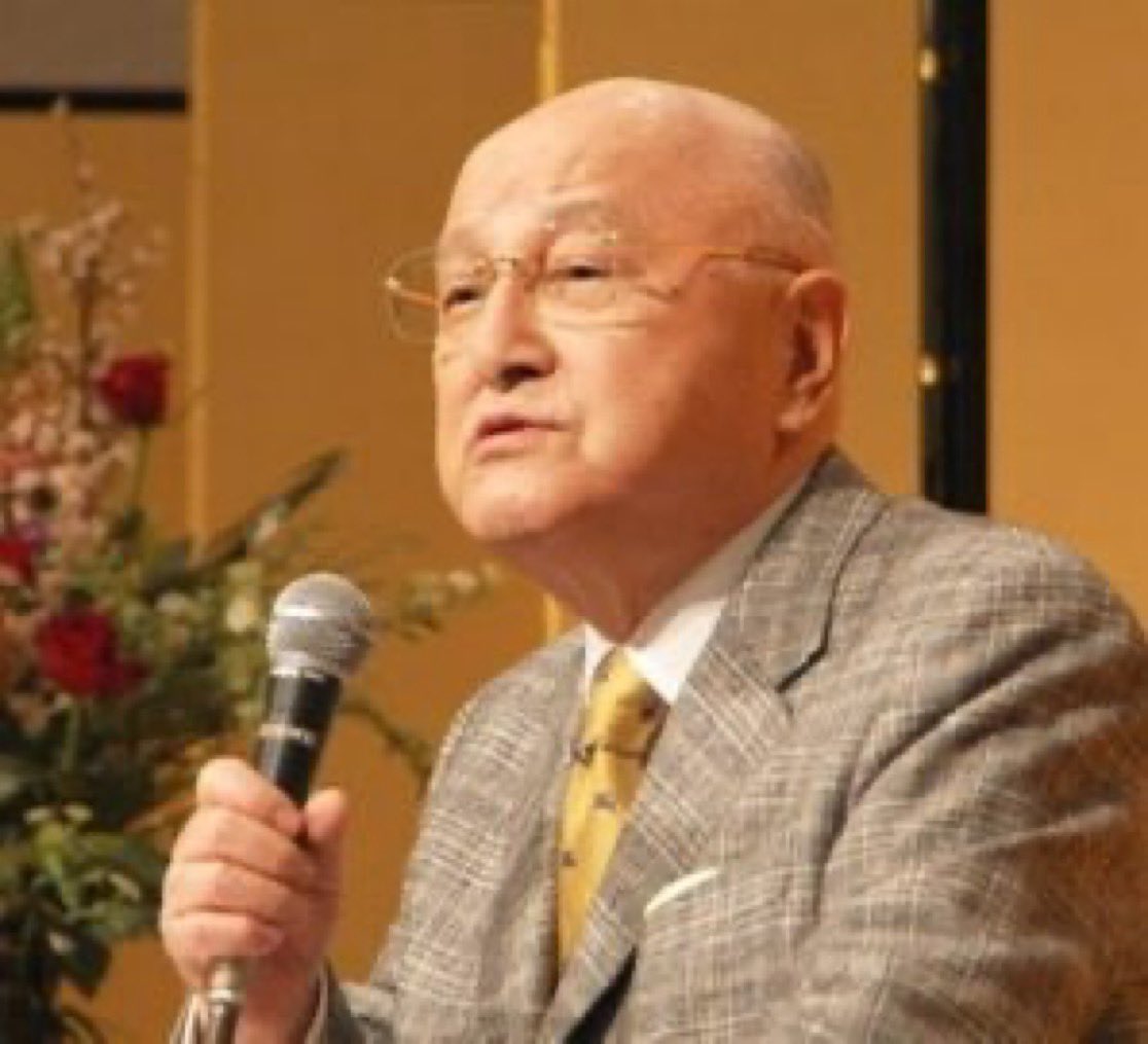 nihonpatriot's tweet photo. ド正論

三宅久之さん「気概のないヤツに国なんか治めてもらいたくないし、日本を愛する気のないヤツは日本から出ていったらいい」 https://t.co/Ki3ocV3S0F