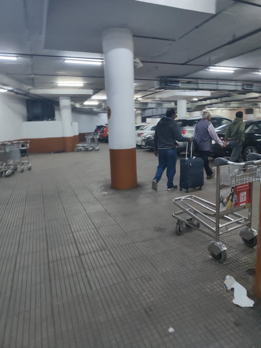 Bhaskar96889268's tweet photo. @AAI_Official @SuvenduWB  Please improve the parking area of Kolkata Airport , paying Highest parking fees but worst condition compare to Pune ,Delhi ,Chennai https://t.co/VErQZeASBS