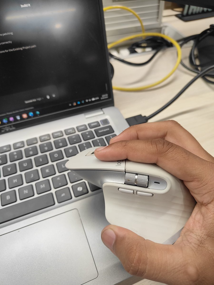 think_atharva's tweet photo. This is an incredible mouse to work with @Logitech MX Master 3S M.
What mouse do you use or you like the touchpad instead? https://t.co/o566Ke1eUR