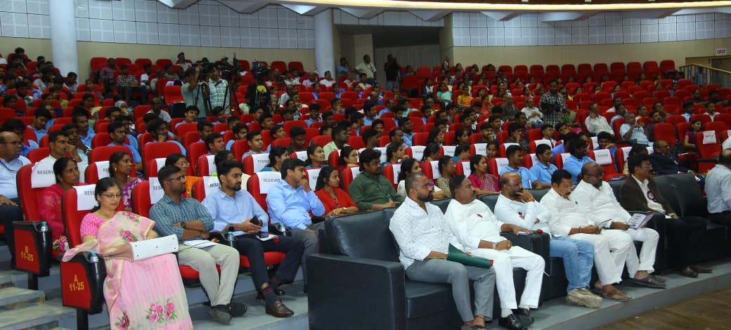 kishanreddybjp's tweet photo. Joined the Pradhan Mantri Viksit Bharat Rozgar Yojana (PM-VBRY) programme from RTC Kala Bhavan, RTC Cross Roads, Hyderabad which was addressed by Hon'ble Prime Minister Shri @narendramodi ji.
Hon’ble PM disbursed incentives worth Rs.2,400 crores and outlined how the roadmap to Viksit Bharat will be driven by the aspirations, skills, and potential of India's youth. From infrastructure and manufacturing to innovation, the digital economy, startups, and space, new opportunities are emerging across sectors, taking India from Vocal for Local to Local for Global.