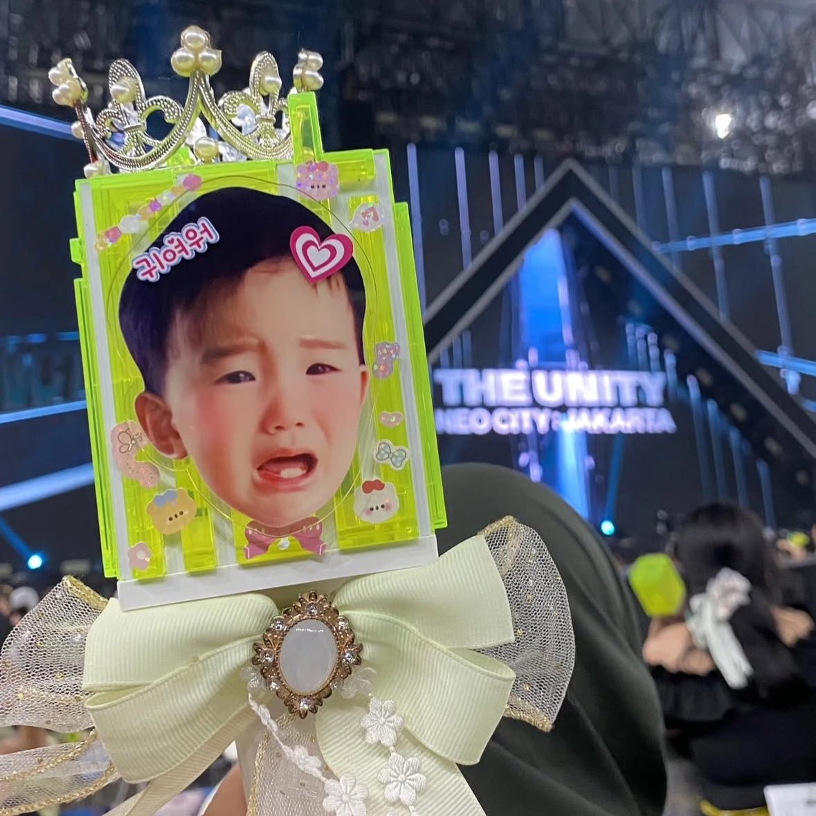 J05W00's tweet photo. ls nct ver1 bisa ganti ganti skin 🥹🫵🏻 https://t.co/oqSDlYx64x