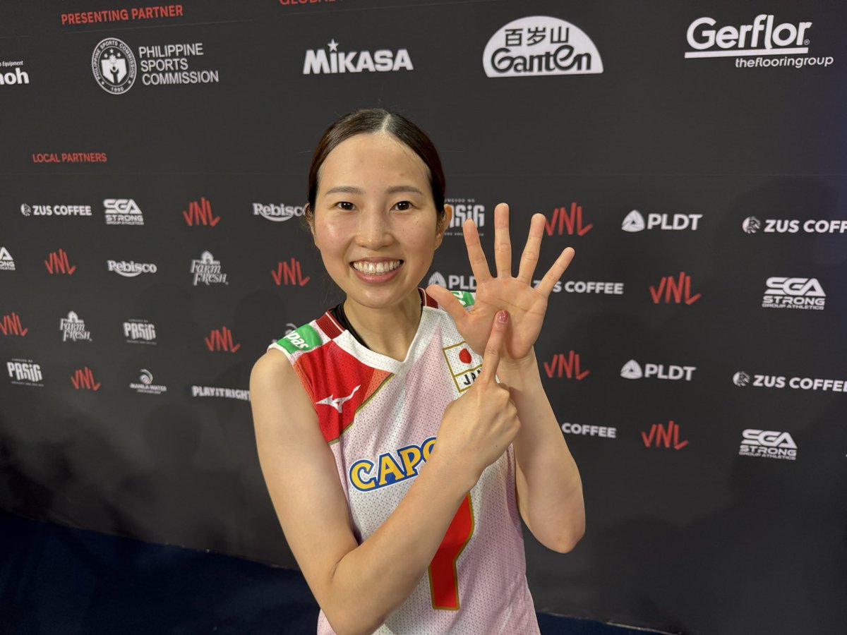 TBSvolleyboo's tweet photo. ／
#ネーションズリーグ 
女子🇯🇵開幕❻連勝👏👏
＼

🇯🇵日本3️⃣ー0️⃣チェコ🇨🇿
（25-15,25-23,27-25）

高さのあるヨーロッパの新鋭🇨🇿を相手に終盤接戦になりながらもストレートで下し🇯🇵無傷の開幕6連勝👏

#佐藤淑乃 選手は両チーム最多21得点😏#栄絵里香 選手は🇯🇵代表初スタメン
#井上未唯奈 選手は代表デビュー戦がスタメンでした👏👏

U-NEXTではアーカイブで何度でも見れます☺️🌸🌸是非😆💚

NEXT▶️
【女子 フィリピンR第3戦】
🇯🇵日本🆚ドミニカ共和国🇩🇴
明日20日(土)
📡U-NEXT よる8時50分～生配信
📺BS-TBS よる8時54分〜生中継

解説🎙️ #石井優希
実況🎙️ #熊崎風斗