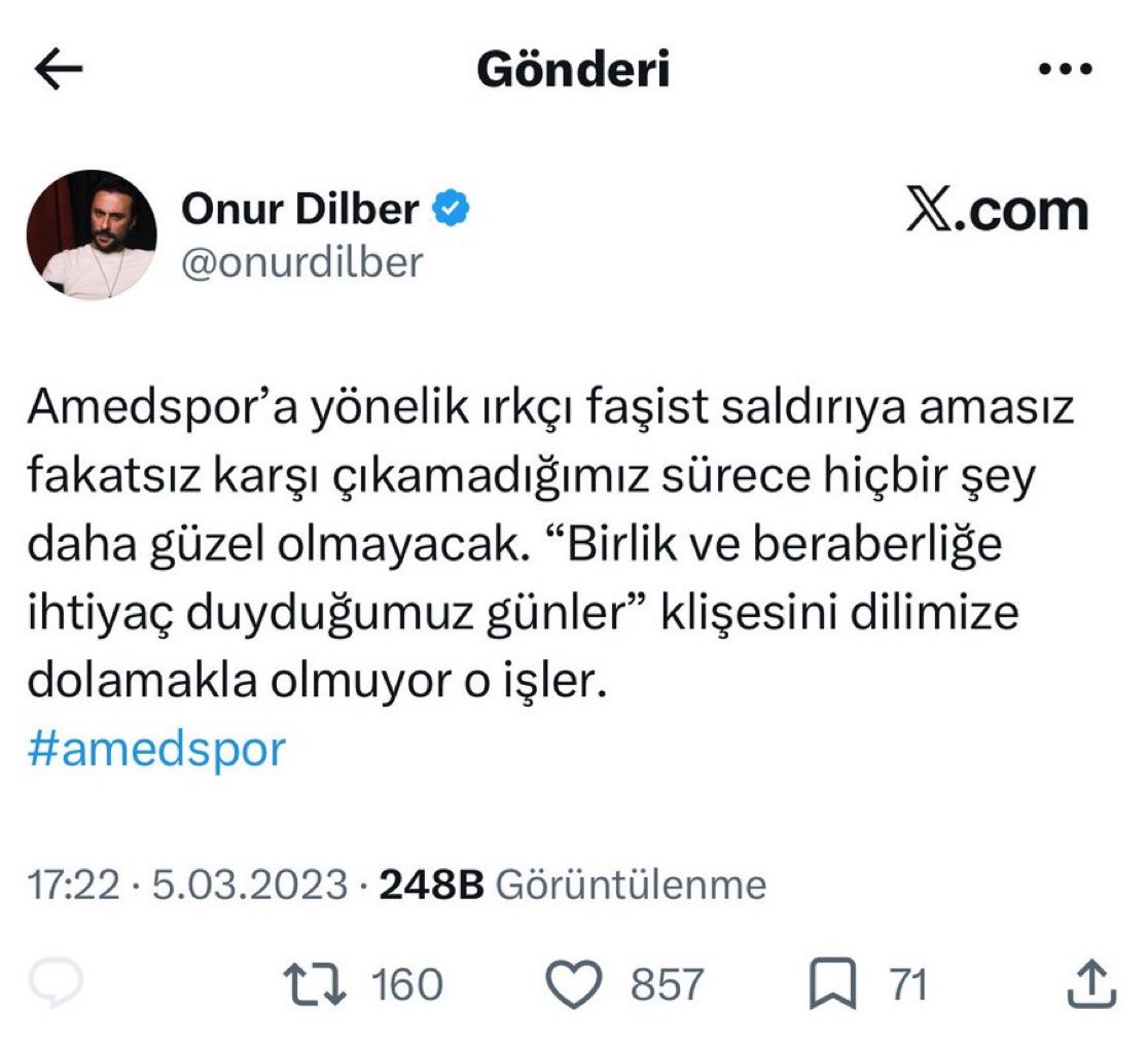 meryemmc61's tweet photo. Sırf Trabzonlu olması tavrımı değiştirmez. Tavrını değiştiren bazı büyük Trabzon/Trabzonsporlu hesapların adına utanıyorum.
Neyse tatil bitsin,kaldığımız yerden izlemeye devam.. https://t.co/vUZe0QdLDs