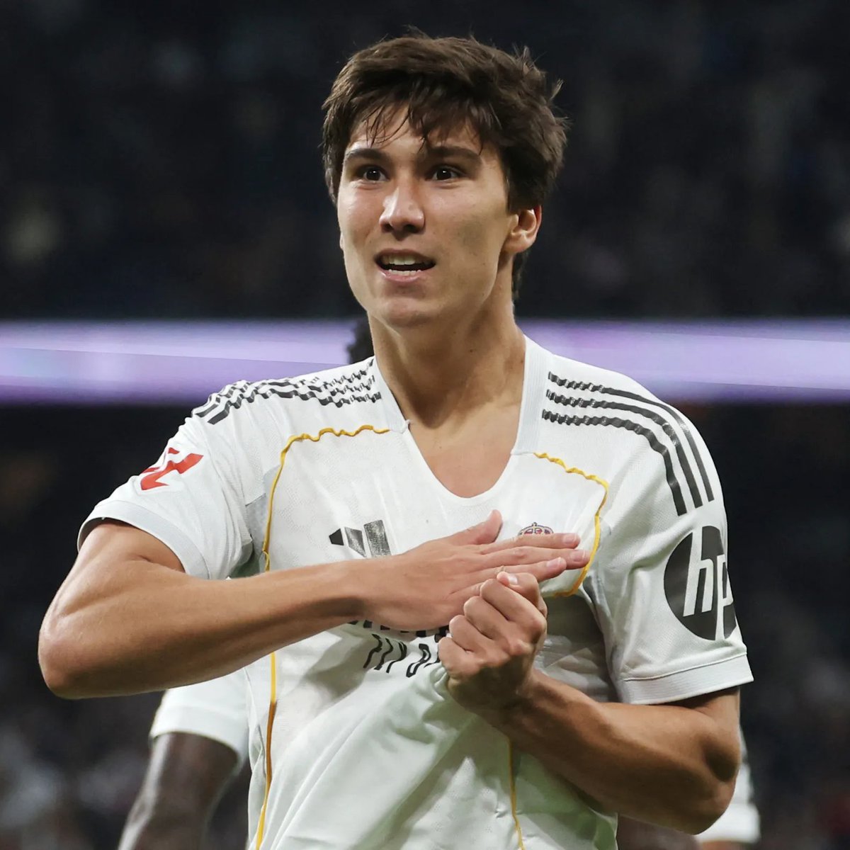 SrNaninho's tweet photo. 🚨💣 #AS 🇪🇸

El Betis negocia por el fichaje de Fran García, y el Real Madrid está pidiendo 10 millones de euros por su traspaso.

También han preguntado por el fichaje de Gonzalo García.

(@jfelixdiaz y @josanespina) https://t.co/MmRigWbbXE
