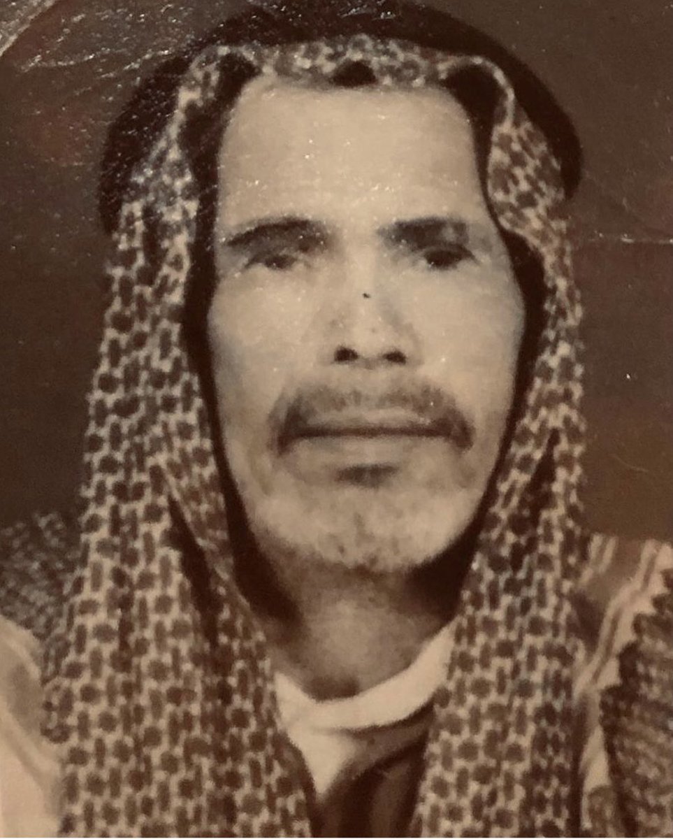 alkouhfamily's tweet photo. أحد املاك المغفور له بأذن الله
التاجر أحمد عثمان فريح الكوح
أرض في ضاحية عبدالله السالم 
قطعه 3 مساحة  750 متر
موروثة بالتملك وبيعها الي غلوم عبدالله علي نقي
بمبلغ : 1875 دينار 
وثيقة رقم 1783 عام 1967
من وثائق وارشيف عبدالعزيز فيصل الكوح
@abdulazizalkouh 
#الكوح #alkouh https://t.co/ynZUFF1Uij