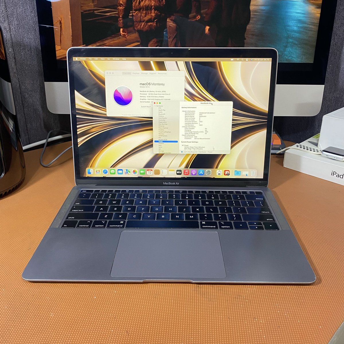 ApesStoreID's tweet photo. #WTS
Jual Macbook Air Retina 13inch 2019 Gray 8/256gb, kondisi 90% mulus dent halus diframe lcd, batery CC 929 service recommended, fungsi normal, LCD Normal, kelengkapan unit, charger, ada box ori tapi bukan bawaan. Harga Rp 4,5jt
bisa kirim2, COD area Jakarta atau langsung cek unit ke Toko di ITC Kuningan, lantai 3 blok D9 No 7 Jaksel