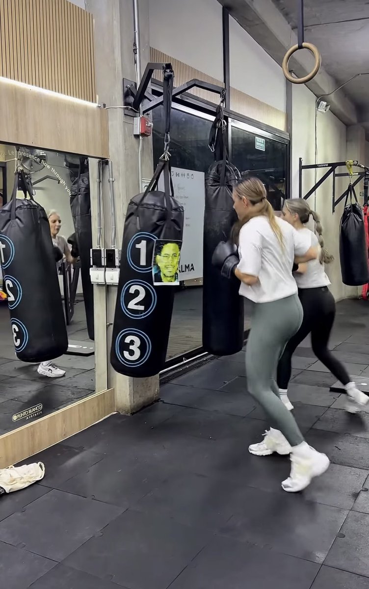 lamiiiichi's tweet photo. amo mi gimnasio demasiado https://t.co/RbxZ0iEcAD
