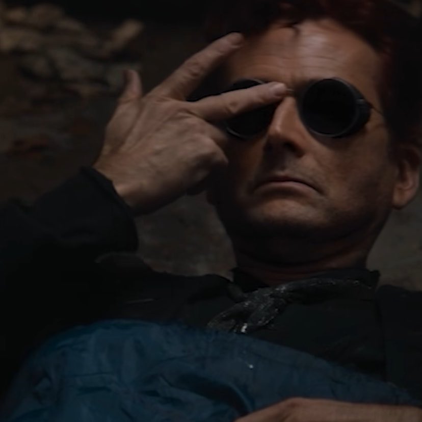 PurpsPencil's tweet photo. #GoodOmens3 #GoodOmens Maybe I’m crazy, but Crowley looks like he’s slyly trying to flip Aziraphale off in this scene of him on the floor😭 https://t.co/dHdp7kQyf3
