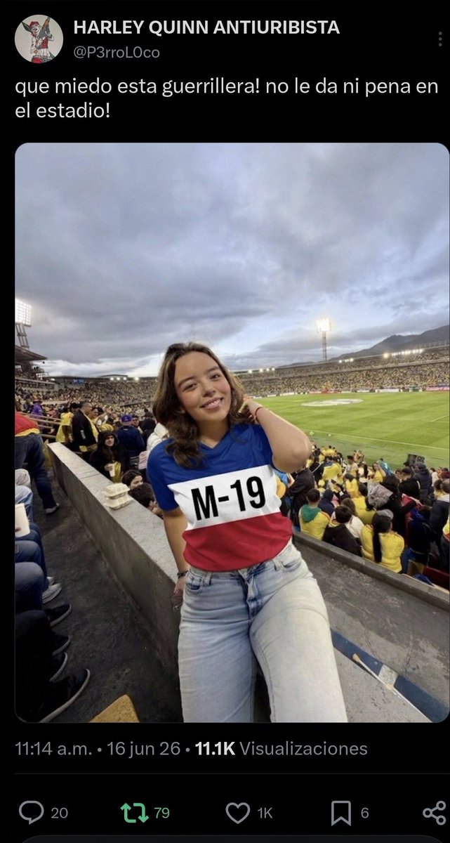 P3rroL0co's tweet photo. que tal el show que hace esta hijueputa que sin ninguna pena sale a la calle con camisetas haciendo alucion a las guerrilas?? descarada!! 😡 https://t.co/Hma7kq3Rer