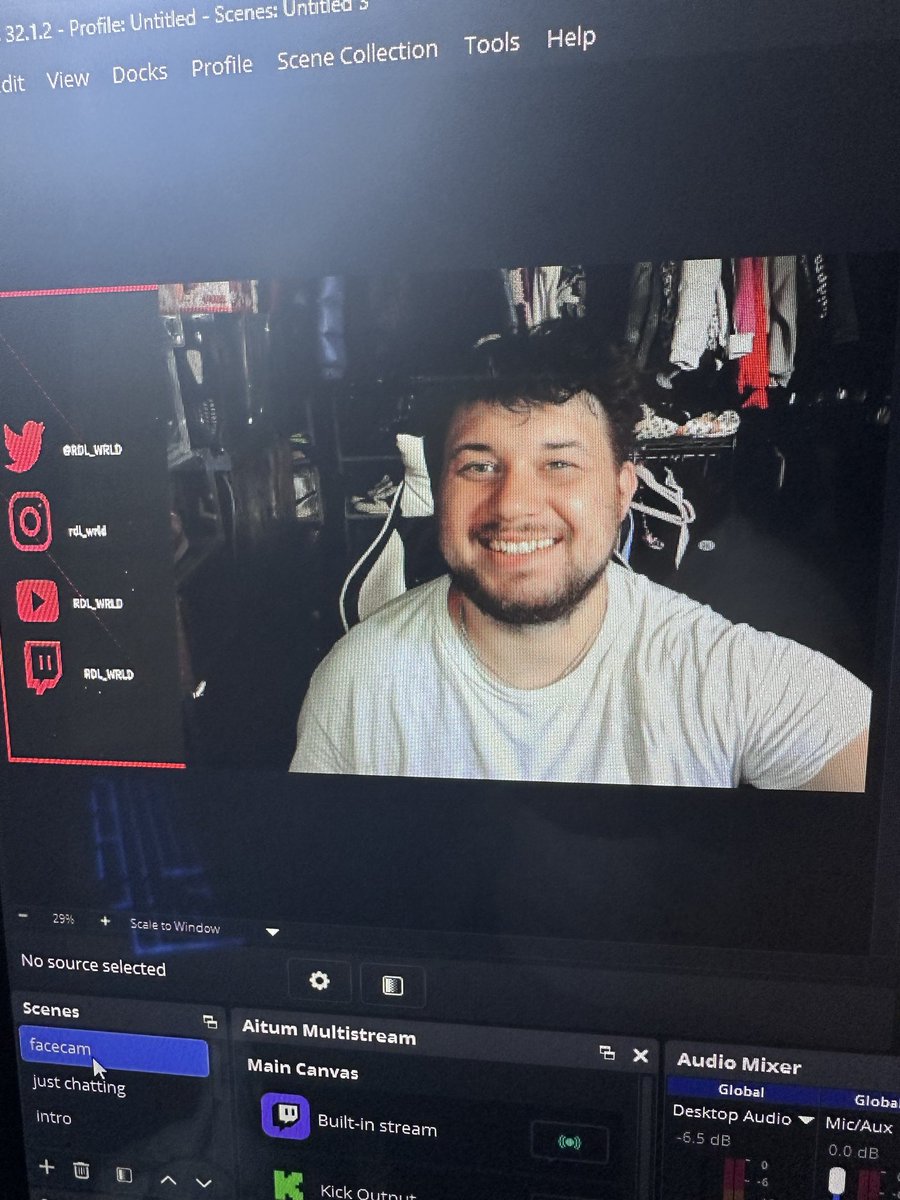 RDL_WRLD's tweet photo. https://t.co/UiMYsSIw36 LIVE! Pull up! Playing Marvel rivals! Don’t miss this! https://t.co/Ejp3B9NPsL