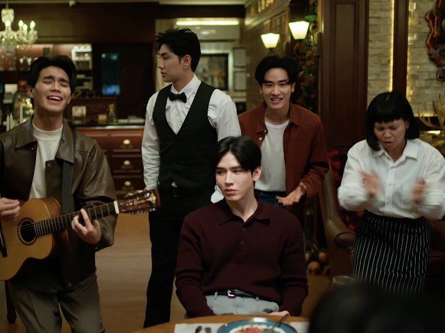 taytawanfc's tweet photo. ทีมงานพร้อมเว่อร์มาก

#ADogAndAPlaneEP4 https://t.co/H16QXjWm5W