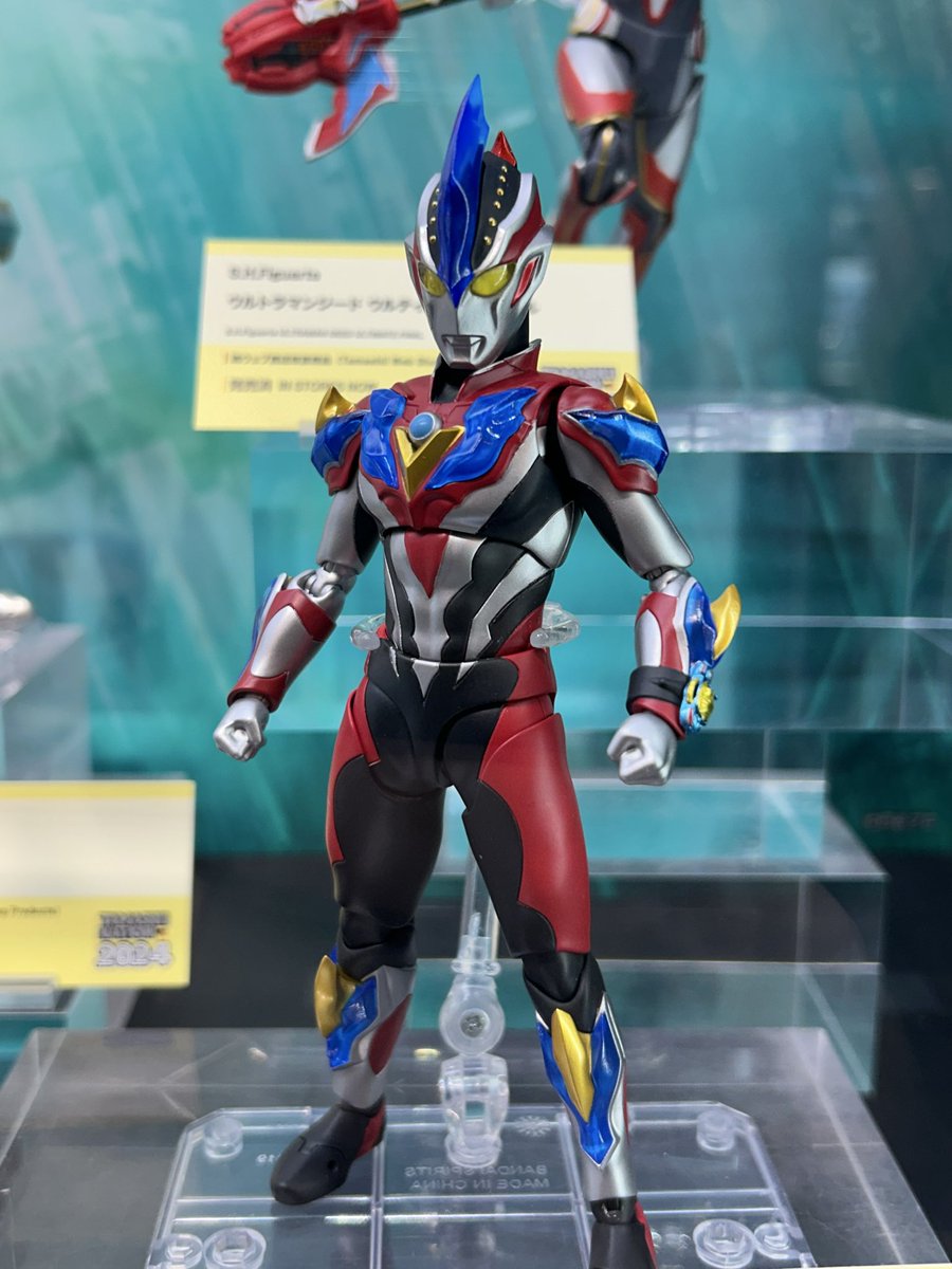 oomai081's tweet photo. 1年半くらい前にストアで参考出品されていたギンガビクトリー
#shf
#プレバン
#ギンガビクトリー https://t.co/IDFMw7Yd0u