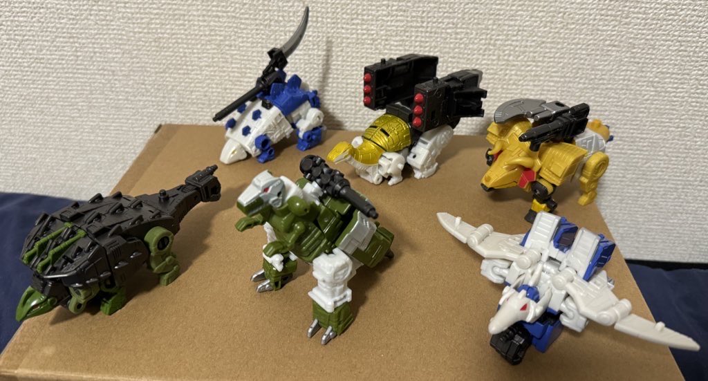 ZEAMTIGER's tweet photo. モンストラクターの面々、モンスター感増し増しなリデコ具合が素晴らしすぎるな！ https://t.co/qUtdpXLJjG