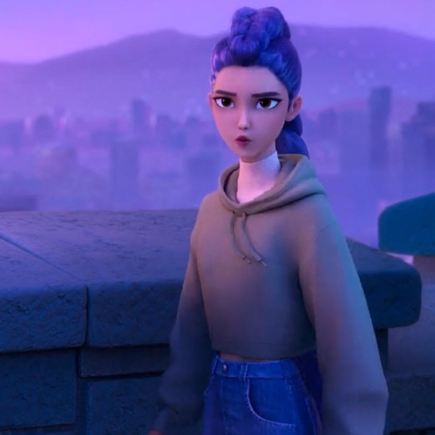 rumiswife's tweet photo. Rumi looks like she’s scolding you here for not taking a nice picture of her with the view 😭😭 https://t.co/CigSx7hhxN