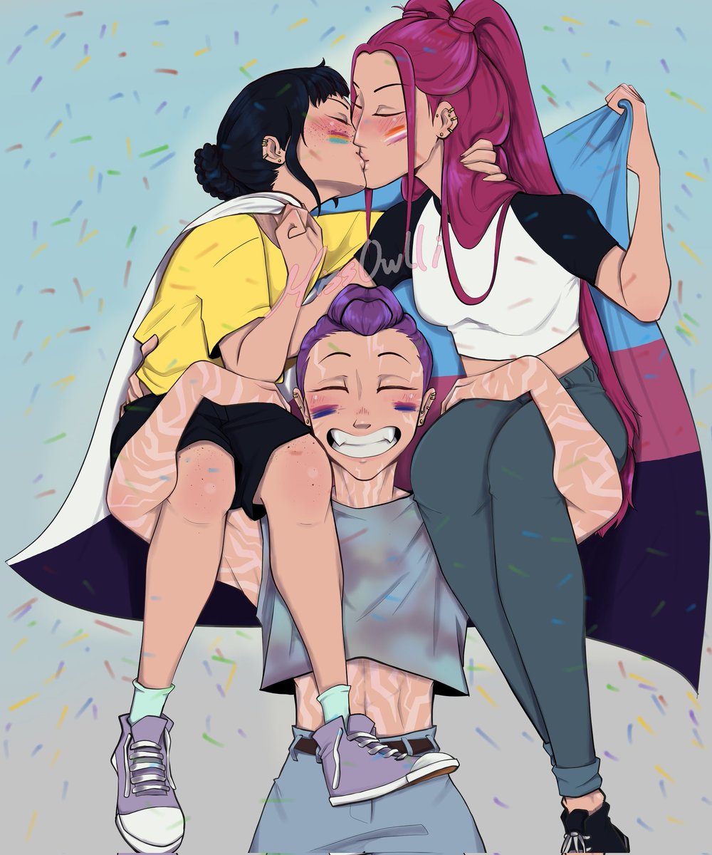 MissOwlli's tweet photo. Happy Pride Month!!!! Sorry for the delay everyone, but I'm finally done with my exams! So I came here to spread all the love to everyone https://t.co/XPsfYzS2dm