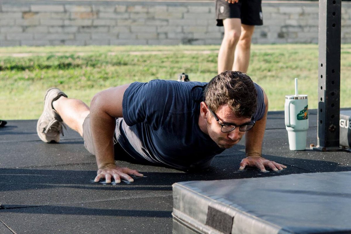 CFAggieland's tweet photo. The weekend starts after the work is done. ✔️
Show up, put in the effort, and earn it. Happy Friday! 💥 https://t.co/upDInThBWd https://t.co/2VD709fLVq