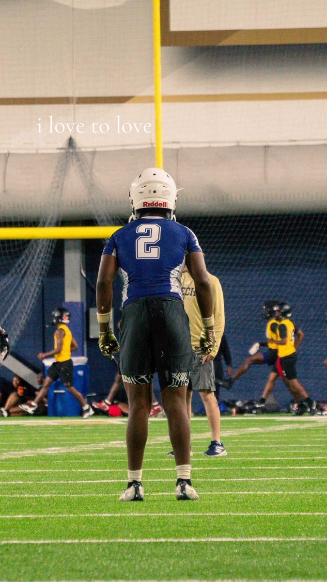 kaedyn_morrow10's tweet photo. here’s my film from the @GeorgiaTechFB  7on7! @coach_andyscott @CoachLDarby @Coach_Gamboa_ @ChadSimmons_ @NwGaFootball @RecruitGeorgia https://t.co/BiuCIAvDc5