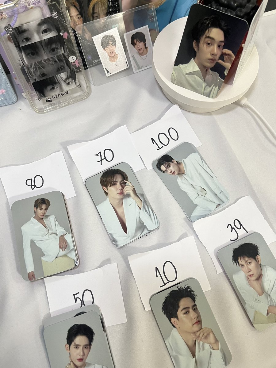 tenter_10's tweet photo. มีไลฟ์ขายการ์ดตอน 22:00 น. ใน TIKTOK น้าาาทุกคนนน 💖🫶🏻

#DMDLINEUP2026SOON
#ตลาดนัดดูมันดิ #ตลาดนัดดมด #ตลาดนัดdmd #ตลาดนัดตี๋ตี๋ป๋อ https://t.co/jB7l5hKatT