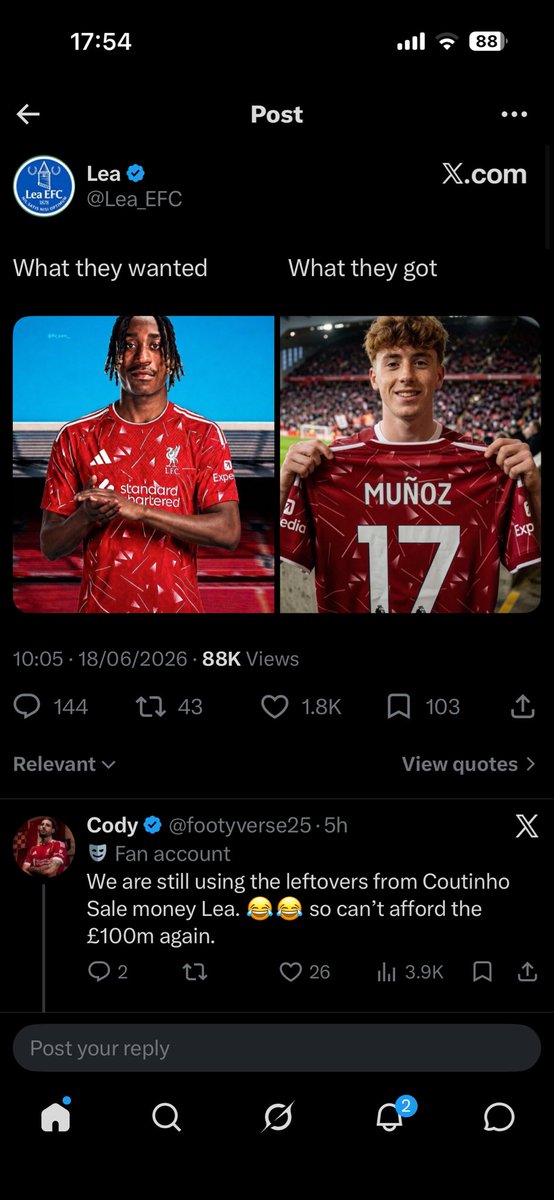 LBlfc1983's tweet photo. @Lea_EFC Make your mind up dude 😂 https://t.co/PveornmHhF