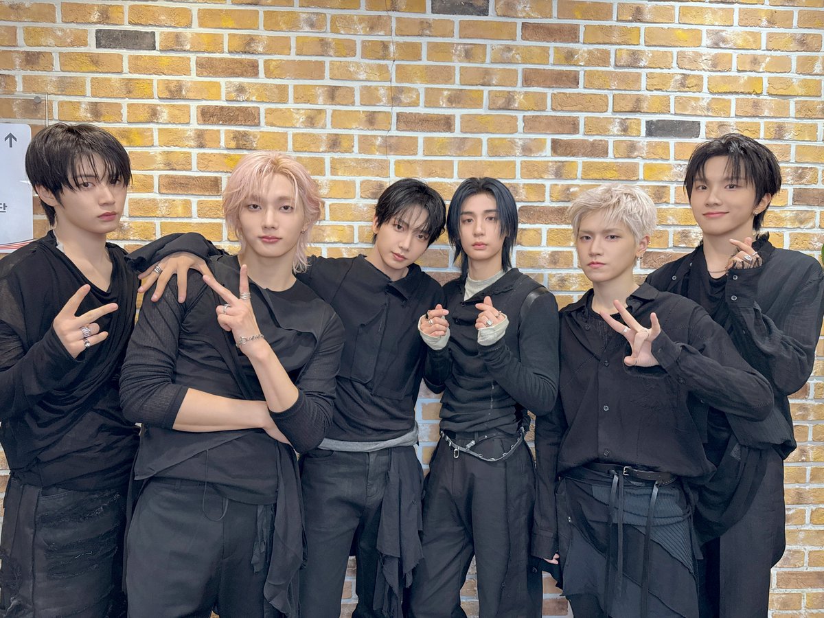 BOYNEXTDOOR_KOZ's tweet photo. 260619 KBS2 더 시즌즈-성시경의 고막남친🚪📸

#BOYNEXTDOOR #보이넥스트도어 #BND
#BOYNOW https://t.co/Edp8dX253C