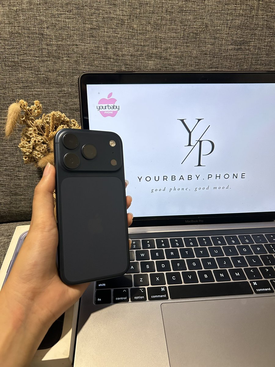 oissme's tweet photo. Wts

Ready✅
IPHONE 17 PRO 256GB DIGIMAP DEEP BLUE

.garansi on January 2027
.battery health 100%
.kelengkapan fullset ori
.cycle count (3x)
.no minus

Price:23.000.000
Cod Jabodetabek🛍️
#sale #fypシ゚viral #wts https://t.co/nUz20oNKCK