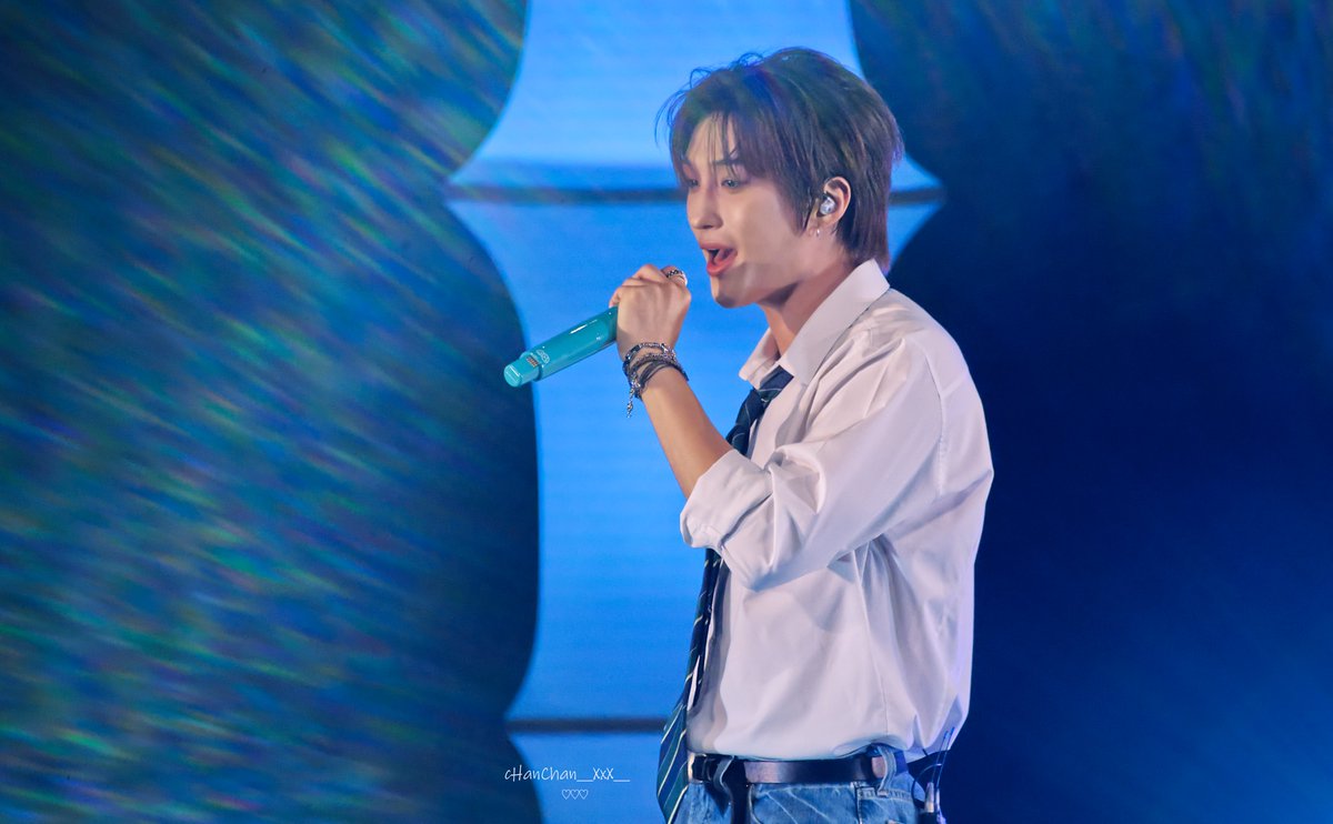 cHanChan__XxX__'s tweet photo. 260529 𝙵𝚊𝚗𝙲𝚘𝚗𝚌𝚎𝚛𝚝 𝚒𝚗 𝙹𝚊𝚙𝚊𝚗
-𝚂𝚒𝚐𝚗𝚊𝚕-

빛나는 ✨
#이찬 #E_CHAN #イチャン
#다크비 #DKB #ダクビ
@DKB_BRAVE https://t.co/M7ZLHsc08W