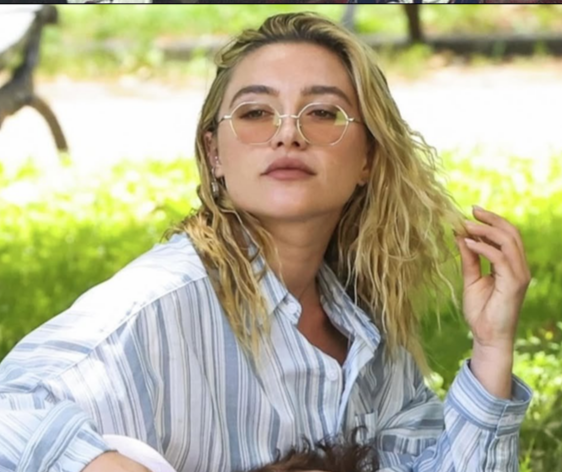 CAPTAlNPUGH's tweet photo. FLORENCE PUGH SO CUUUTE 🥰 https://t.co/OKoSN3znGE