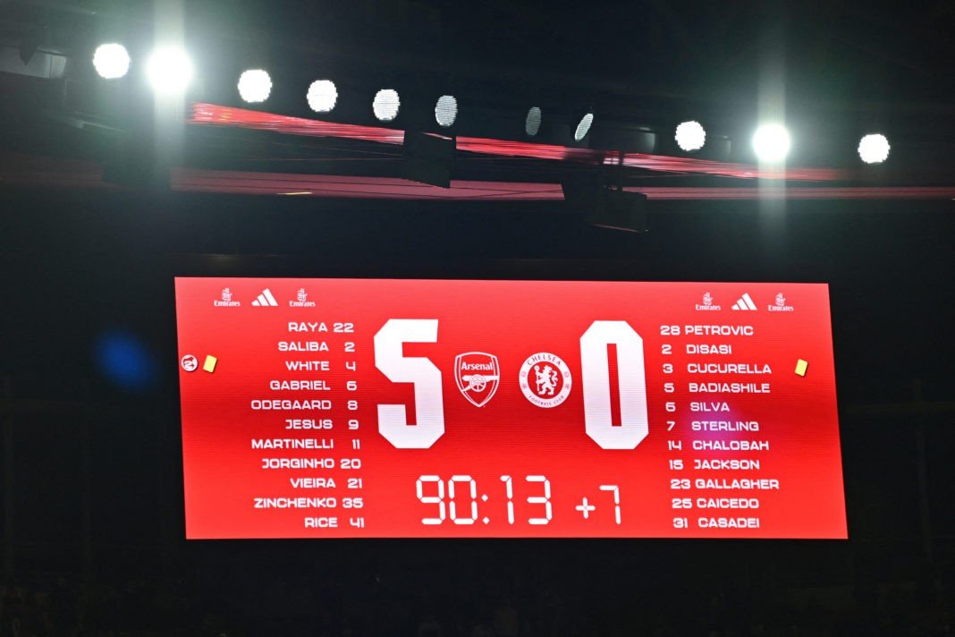 qPixelingo's tweet photo. @sryosecfc granie w piłke przez Pochettino: https://t.co/FKZaORQdHD