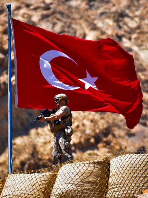 Pasa__TR's tweet photo. “Tarihim,şerefim,şiirim,
her şeyim; Yer yüzünde yer beğen. Nereye dikilmek istersen, Söyle,seni oraya dikeyim.”
🇹🇷🇹🇷🇹🇷 https://t.co/34mPPUnAOd