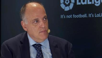 el_culerRM's tweet photo. 🚨 ¡EL PASADO OCULTO DE TEBAS! El presidente de LaLiga fue abogado, asesor y hasta accionista del RCD Mallorca en su concurso de acreedores de 2010. ¿Qué se llevó de ahí el gran Tebas? Influencia, contactos y un buen pellizco del fútbol balear. 🤡💸💼 #LaLiga #Tebas https://t.co/0hgXLspUGm