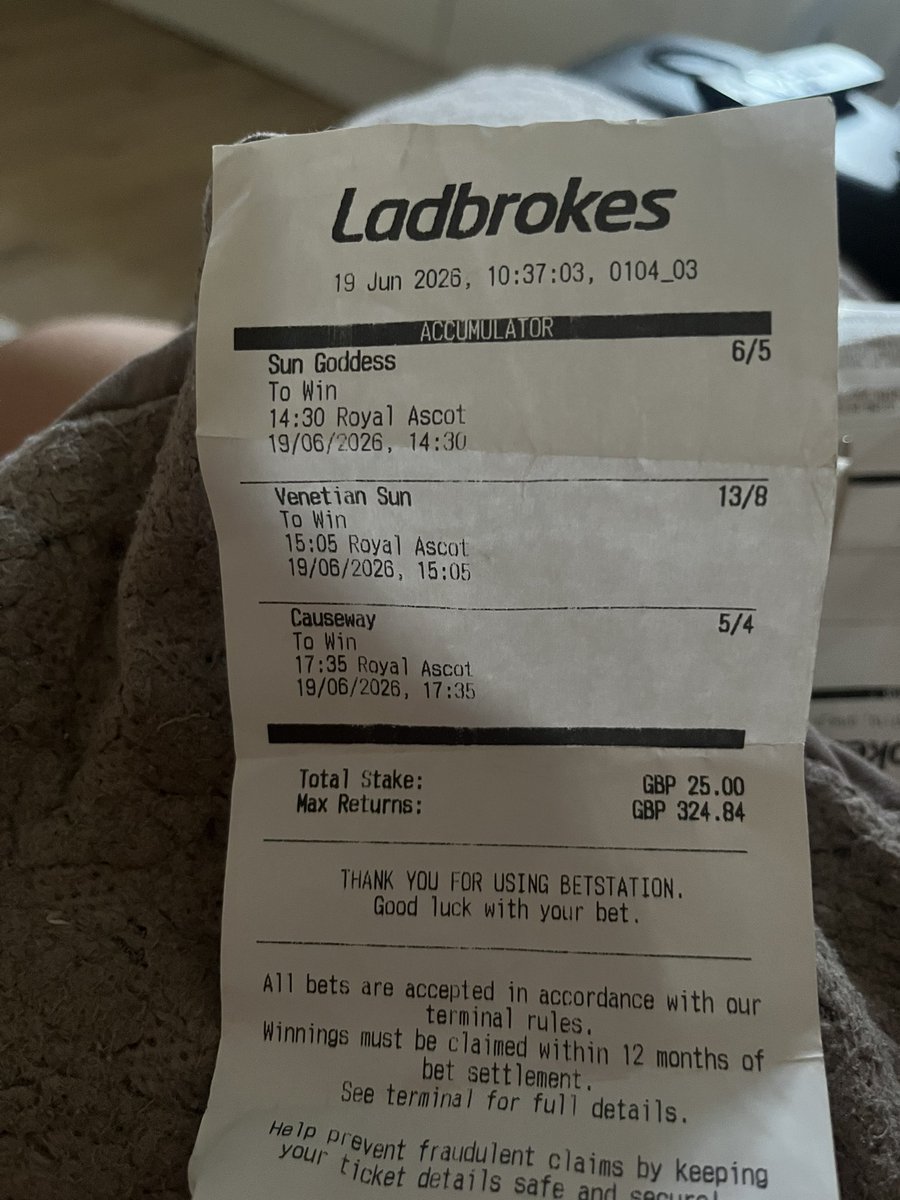 cam_mcbride's tweet photo. I never back O’Briens in the first. There you go. For pennies but shite https://t.co/q9oFeG3APd