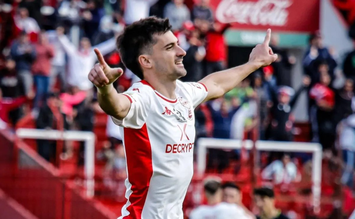 AnalyticsCAH's tweet photo. #Huracan Acordado de palabra entre Nacho Pussetto y la CD. Se termina de definir las cuotas entre clubes. El precio rondara 1,3M USD por una deuda que tiene Independiente con el club. Salvo un giro 180°, sera el 1er refuerzo para encarar el 2do semestre.

Que opinan? https://t.co/09JED7Lscs
