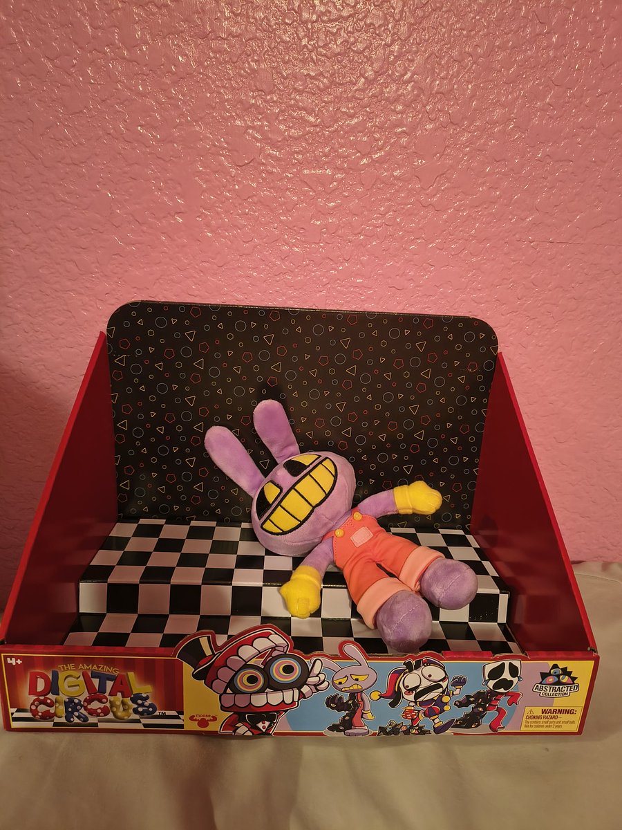 BlakeBell07's tweet photo. Finally the first piece of merch from The Amazing Digital Circus after taking a trip to Target yesterday with @Adriel_USA2002 💜 https://t.co/dgUzmmJasw