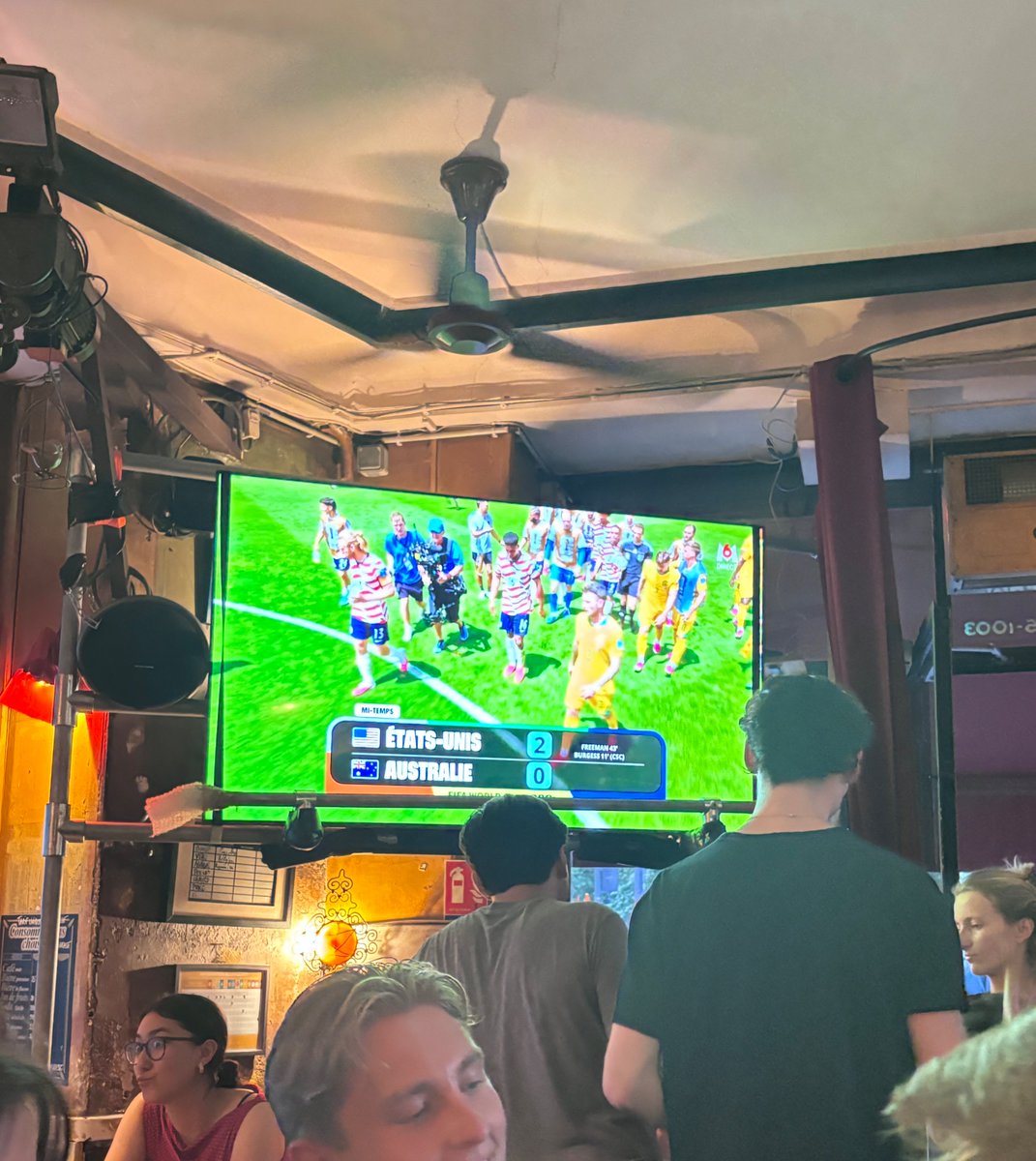 minakimes's tweet photo. Hell yeah go etats-unis https://t.co/LELYK7dbjJ
