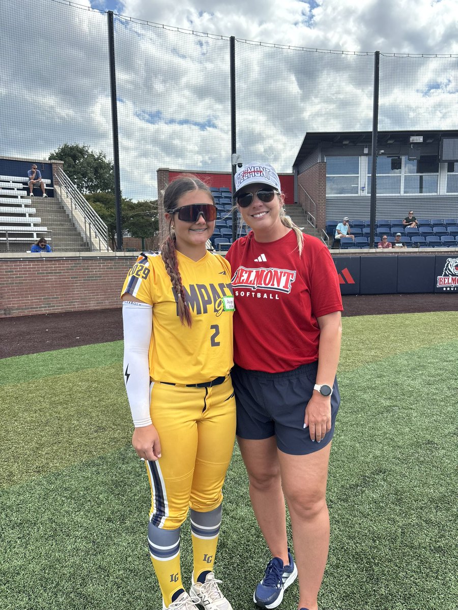 Avynlk's tweet photo. Had an amazing time at @BelmontSoftball Camp! So grateful for the opportunity to learn from great coaches, improve my game, and meet so many awesome people. Thank you, Belmont! 🥎🤍
@jazzvesely 
@ImpactGoldOrg 
@IGNational14u 
@LauraMatthews12 https://t.co/DmY9FLLmJz