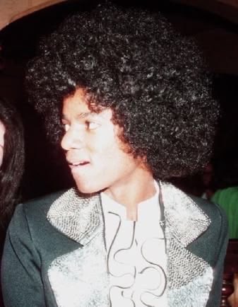 thrillerpilled's tweet photo. 😭😭😭💔💔 he so pretty with his afro https://t.co/YfY8wk9WMD