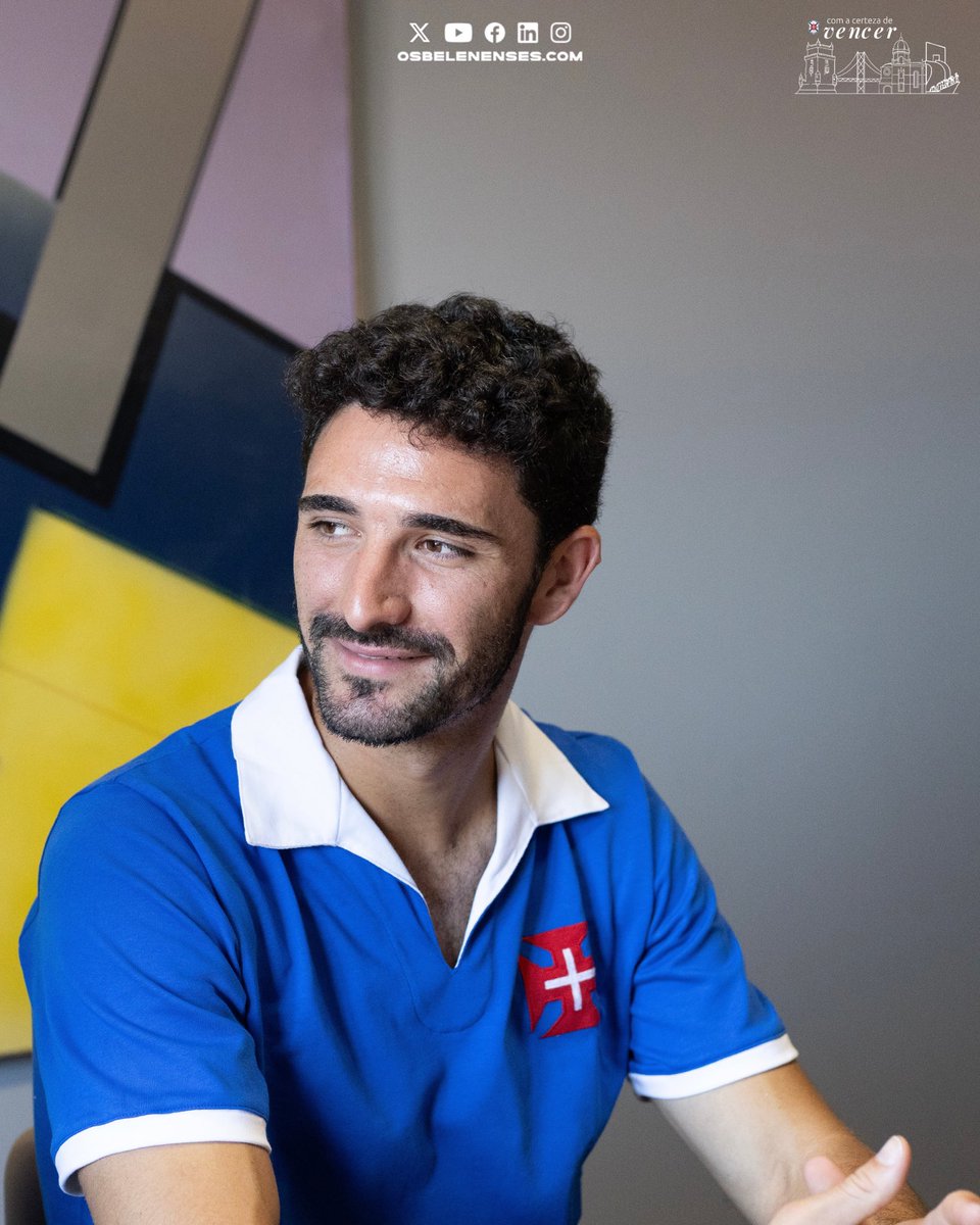 CFosBelenenses's tweet photo. 🔵✍️ 𝗝𝗼𝗮̃𝗼 𝗢𝗹𝗶𝘃𝗲𝗶𝗿𝗮 𝗻𝗼 𝗥𝗲𝘀𝘁𝗲𝗹𝗼 𝗮𝘁𝗲́ 𝟮𝟬𝟮𝟳/𝟮𝟴

O #Belenenses chegou a acordo com o ponta de lança João Oliveira para representar o plantel sénior do Clube até 2027/28. Bem-vindo de volta, João! 💙🙌

👉 Sabe mais em https://t.co/vSl9yOzMoY #tweetpastel https://t.co/ffeISSs2OT