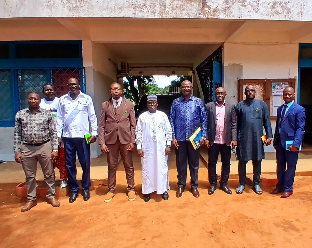 mwarumba's tweet photo. Productive meeting with the new Minister of Livestock and Animal Health of the Central African Republic to discuss strengthening collaboration on livestock development, pastoral livelihoods, resilience and food security. @welthungerhilfe remains committed to supporting sustainable solutions for rural communities. #CAR #Livestock #FoodSecurity @UE_Centrafrique @GermanyinCMR