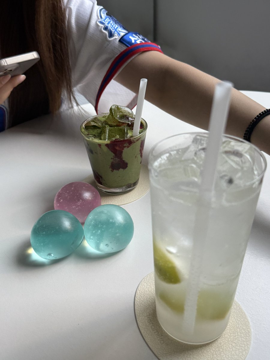 hyptz_'s tweet photo. 대전 왔다 감~~~
야르랑이(야르한말랑이)와함께 https://t.co/b0FOYz90cg