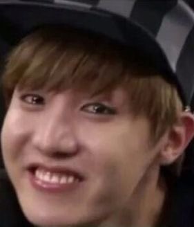 imnotuhope's tweet photo. he rogado más aquí para tener armygas como en los au’s que a mi ex 💔 https://t.co/9E378melFo
