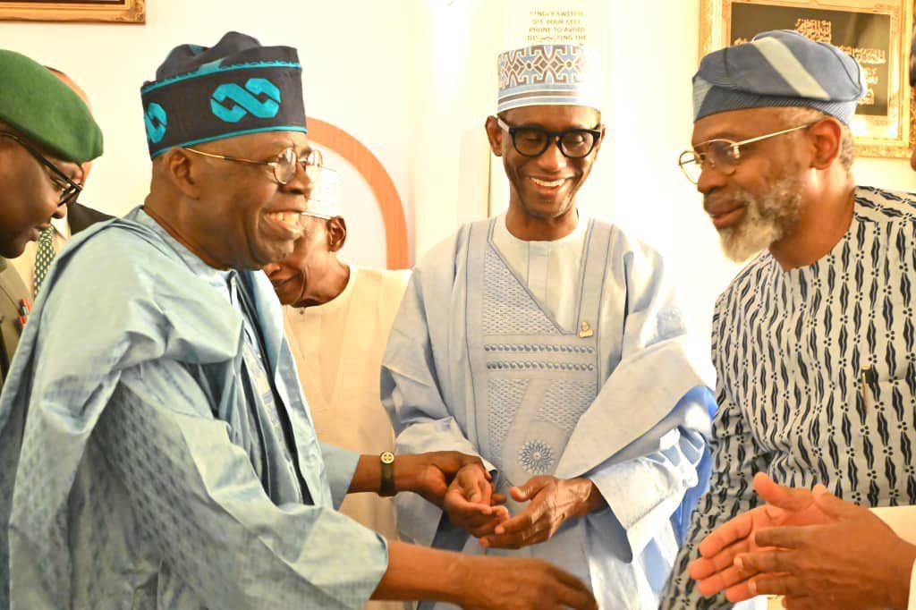 SonOfTheFamer01's tweet photo. Photos: Our amiable National Security Adviser, Mallam @NuhuRibadu joined President @officialABAT  to observe the Friday Juma’at Prayers at the State House Mosque, Aso Villa today. https://t.co/wtCiJmocI6