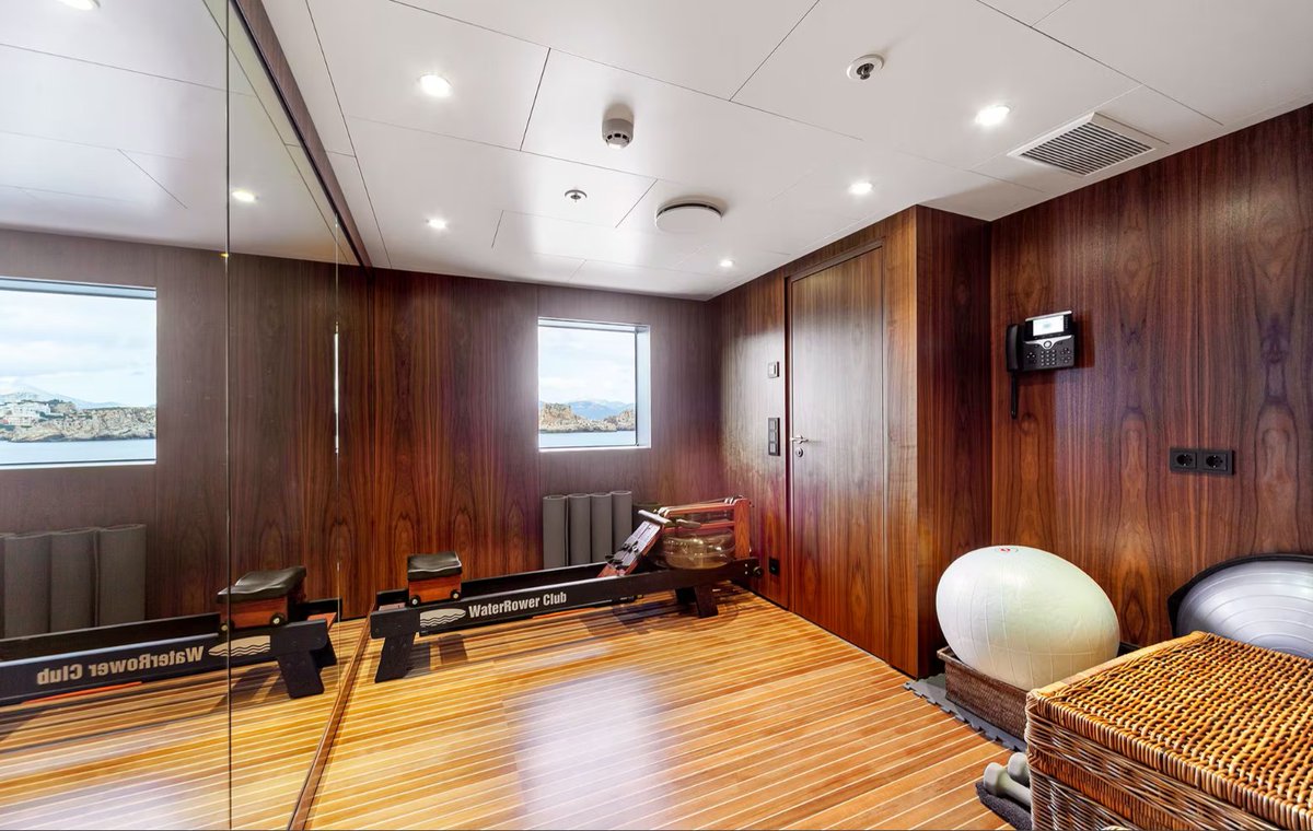 TheJetDesk's tweet photo. #yachtforsale https://t.co/PalZLrtVve