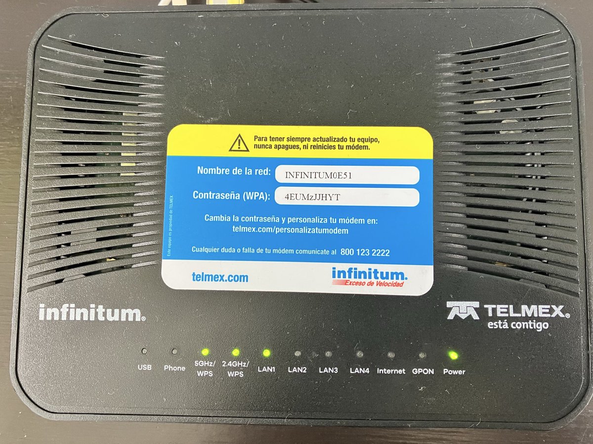 naflowd's tweet photo. @TELMEXSoluciona @Profeco @hectorslimseade, he revisado sus post que andan ofreciendo auxilio a los usuarios de otras proveedoras de internet, por favor no olviden a los que estamos en su compañía y también necesitamos su ayuda https://t.co/2m27BQL6hk